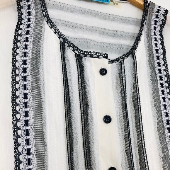 Alice + Olivia Sheer Silk Lace Button Up Blouse - Picture 3 of 10